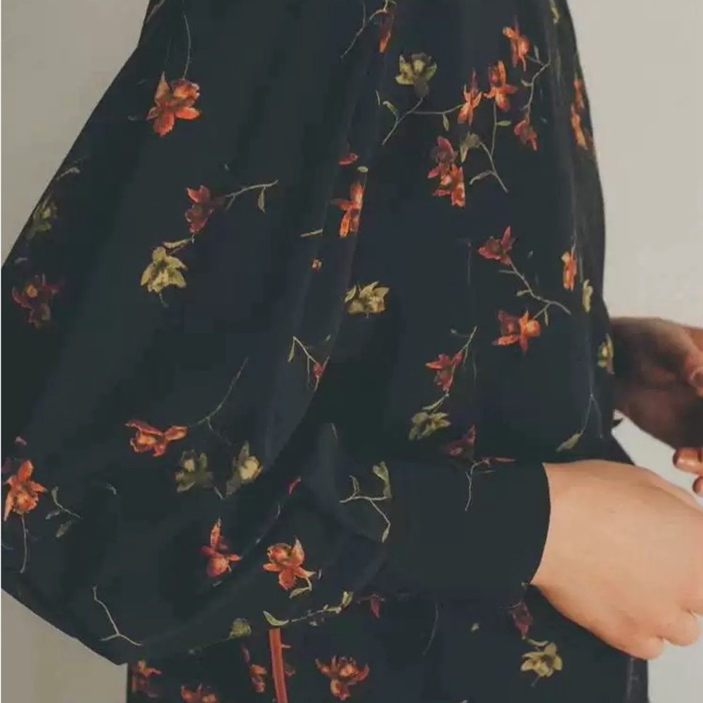 Japanese brand - Clane Long Floral Dress — Effortless Elegance - Picture 3 of 6